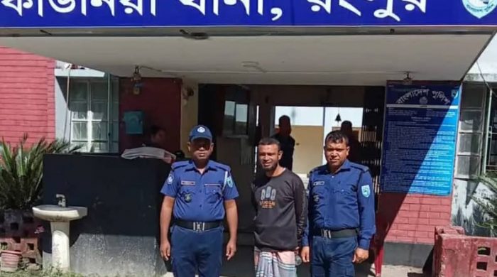 কাউনিয়ায় নিজ কন্যাকে ধর্ষণ চেষ্টায় বাবা গ্রেফতার